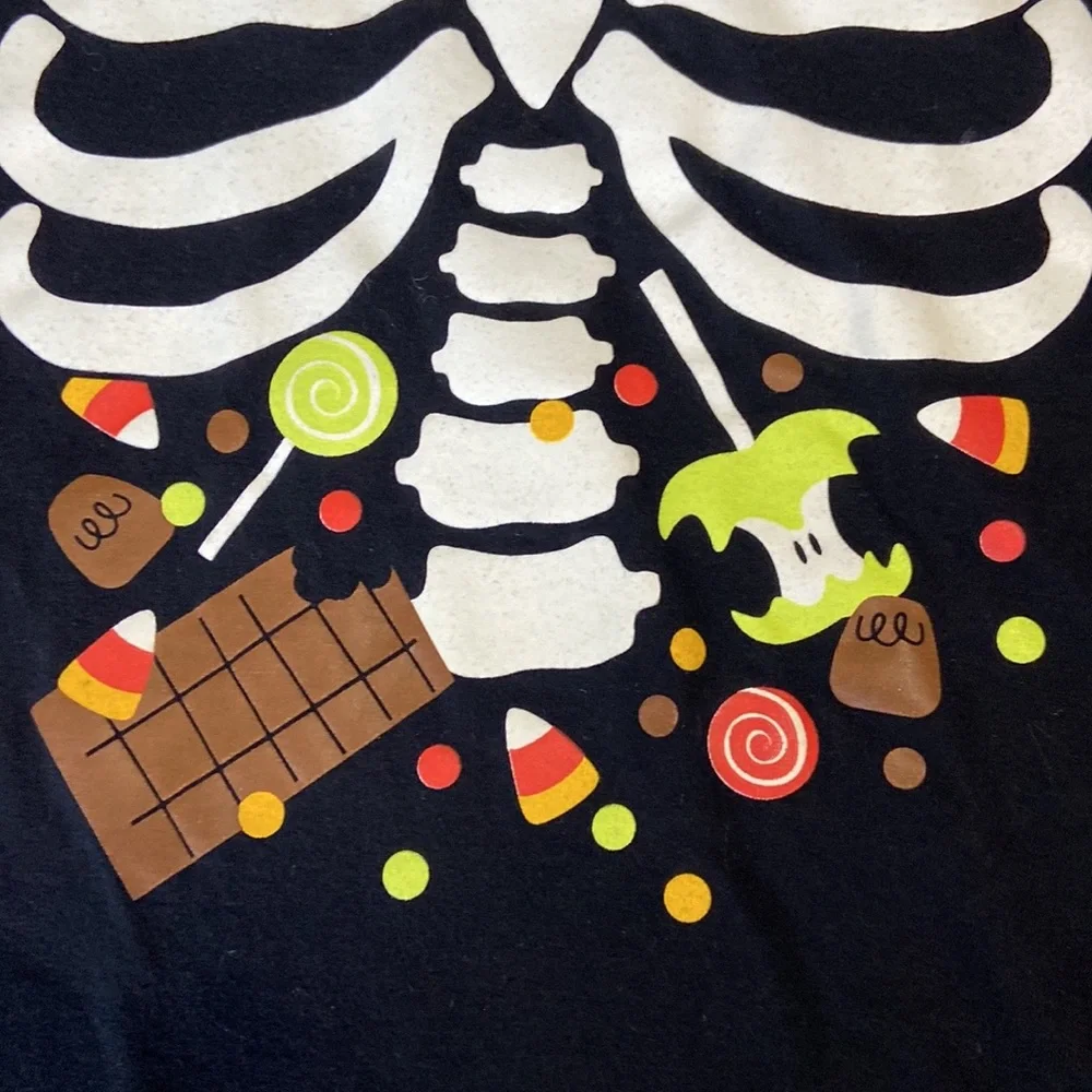 The Children’s Place Halloween shirt boys size 5 skeleton costume trick or treat